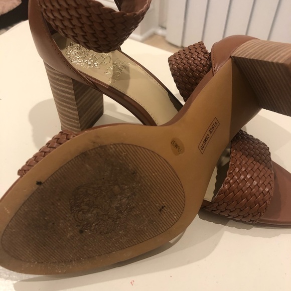 Vince Camuto - Picture 4 of 4